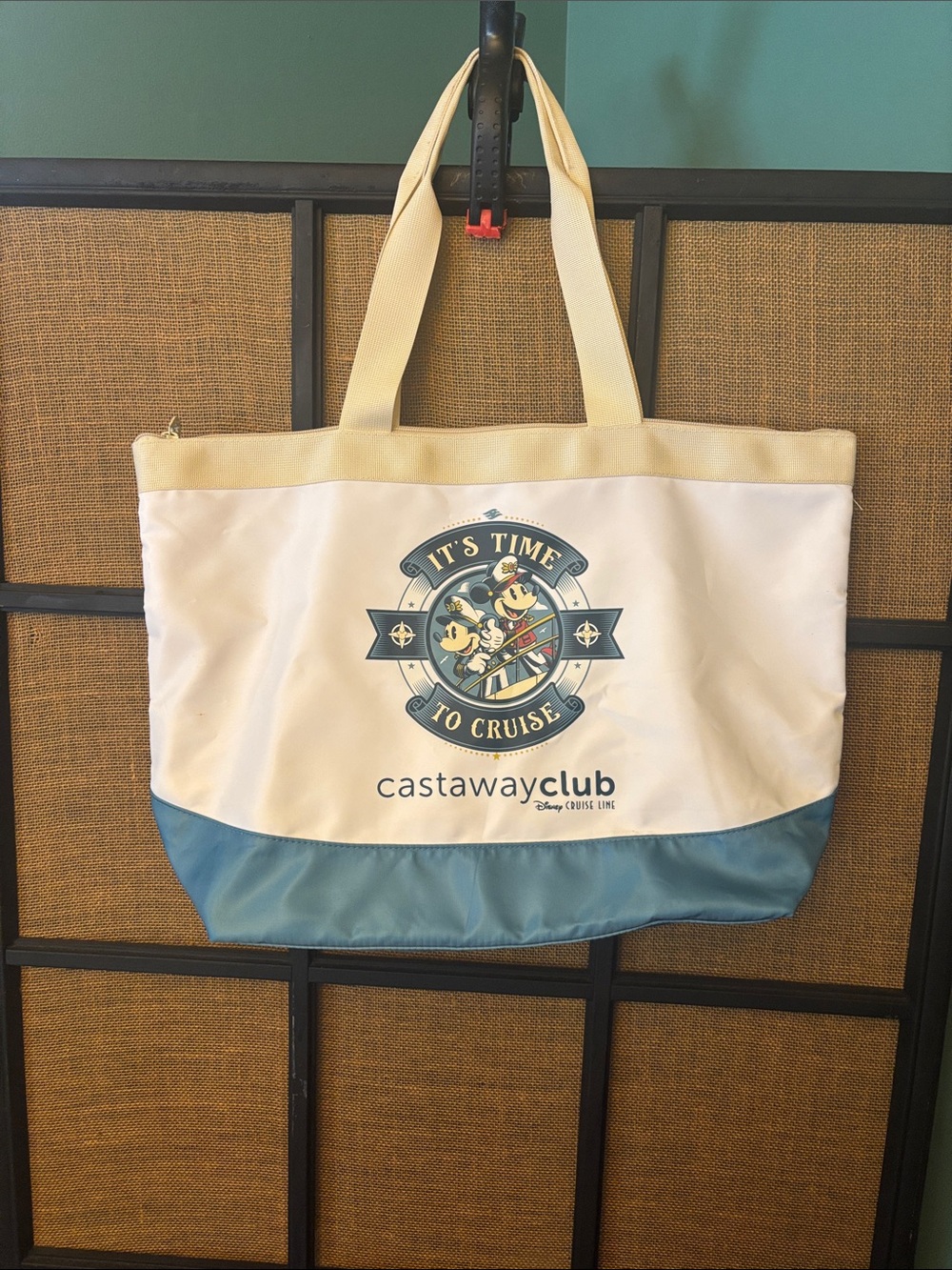 DISNEY CRUISE BAG CASTAWAY CLUB DISNEY CRUISE LINE